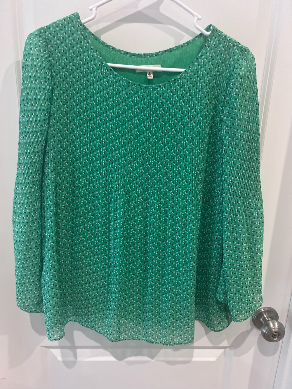 Max Studio Green Printed Long-Sleeve Blouse Size Small